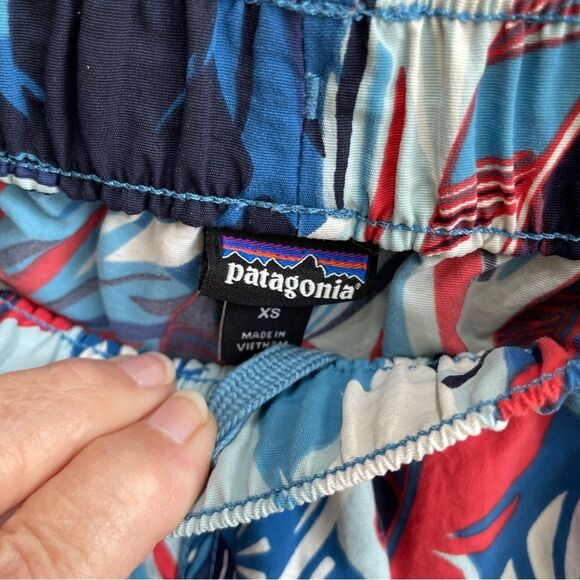 PATAGONIA BARELY BAGGIES SHORTS - Picture 3 of 3